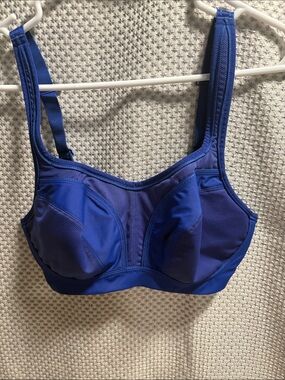 Chantelle Royal Blue High-Support Sports Bra